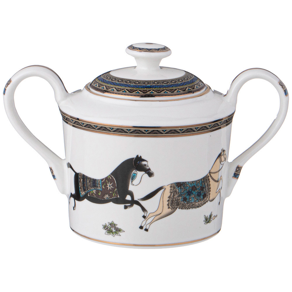 Чайный сервиз из фарфора с изображением лошадей на 6 персон 15 предметов Porcelain Horse Set