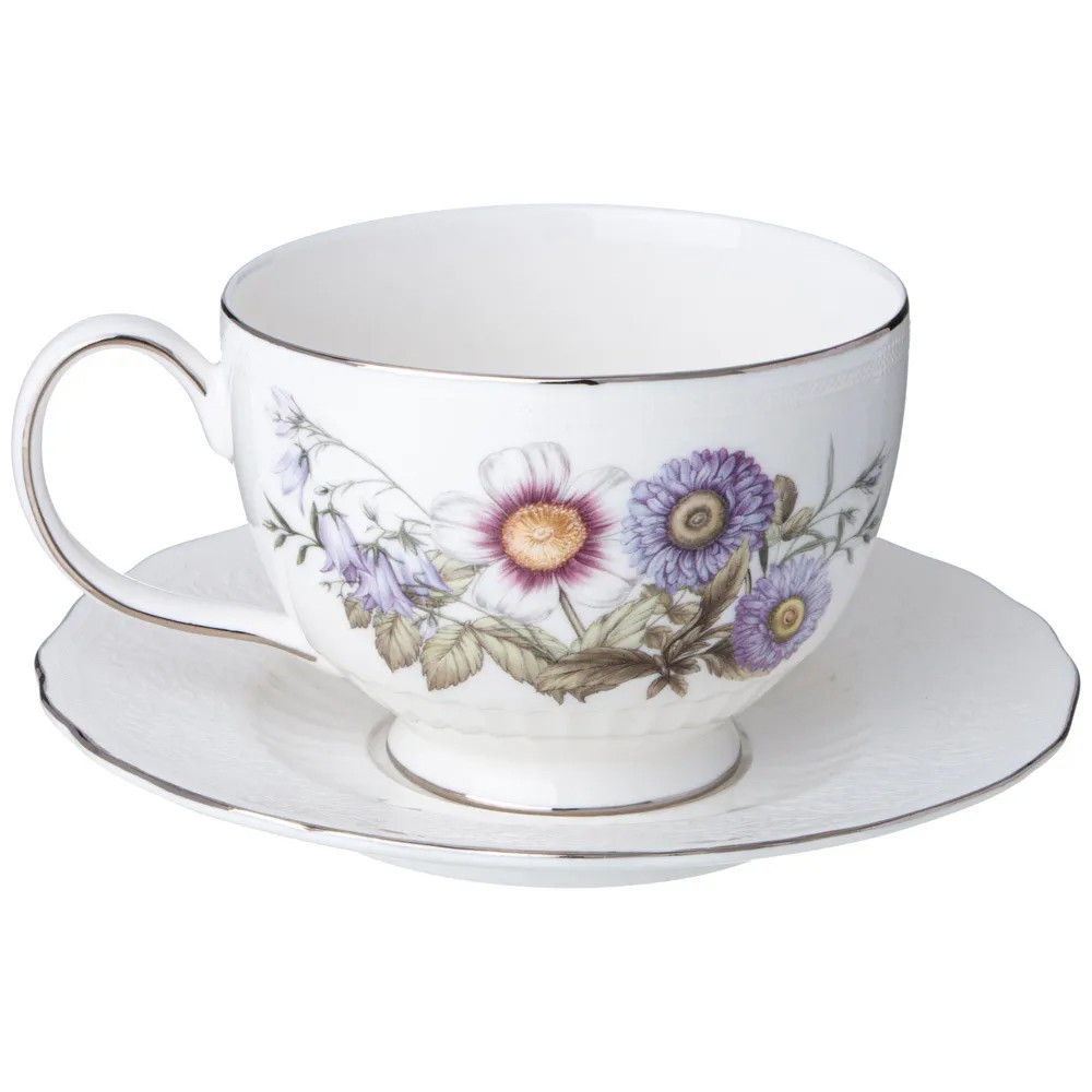 Чайный сервиз из фарфора с рисунком цветов на 6 персон 14 предметов Garden Whisper Porcelain Set