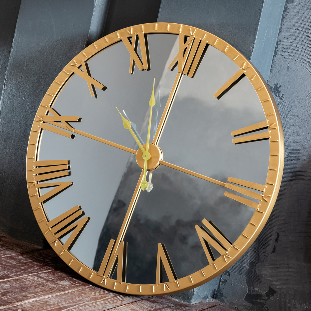 Часы настенные зеркальные с золотым металлическим циферблатом Mirror Tower Clock