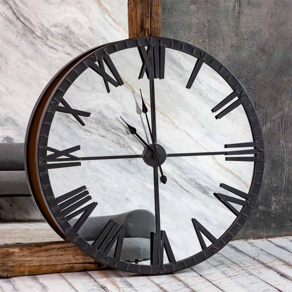 Часы настенные зеркальные с чёрным металлическим циферблатом Mirror Tower Clock