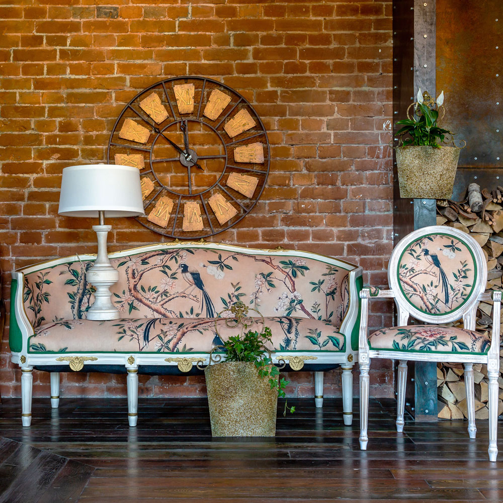 Часы настенные из металла в стиле лофт Clock with History