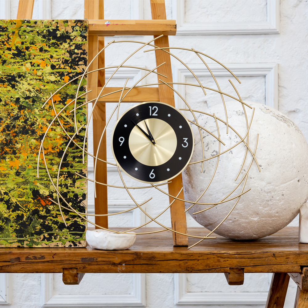 Часы настенные из металла с чёрным циферблатом Current Time