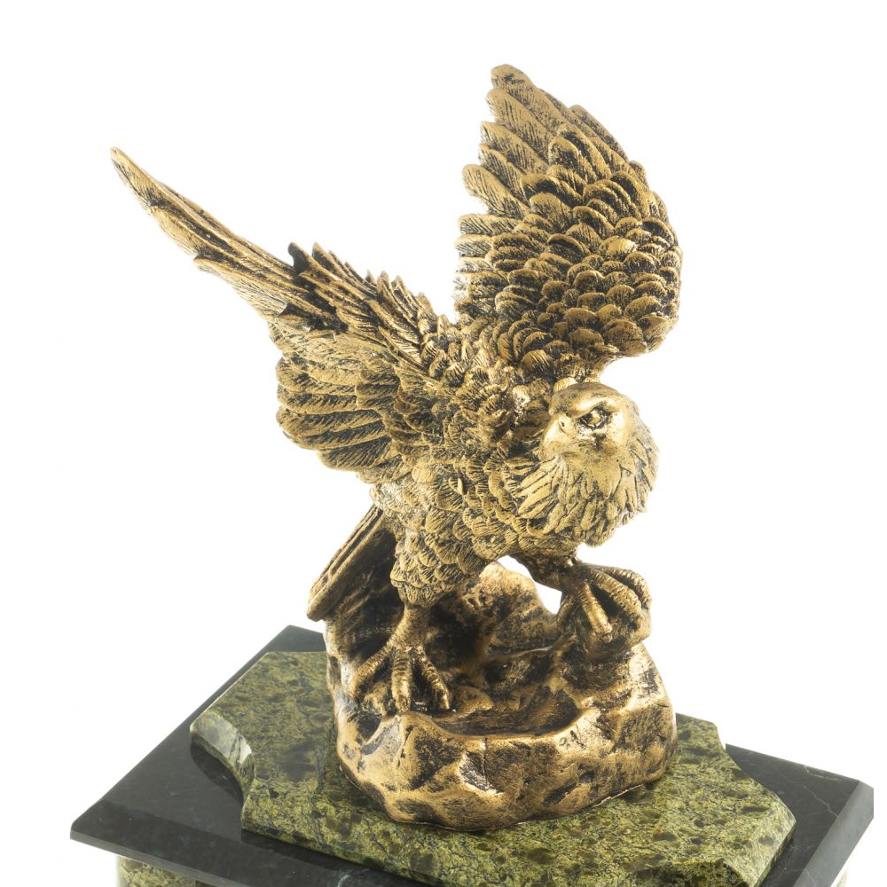 Часы настольные из натурального камня с декором в виде орла Eagle Stone Clock