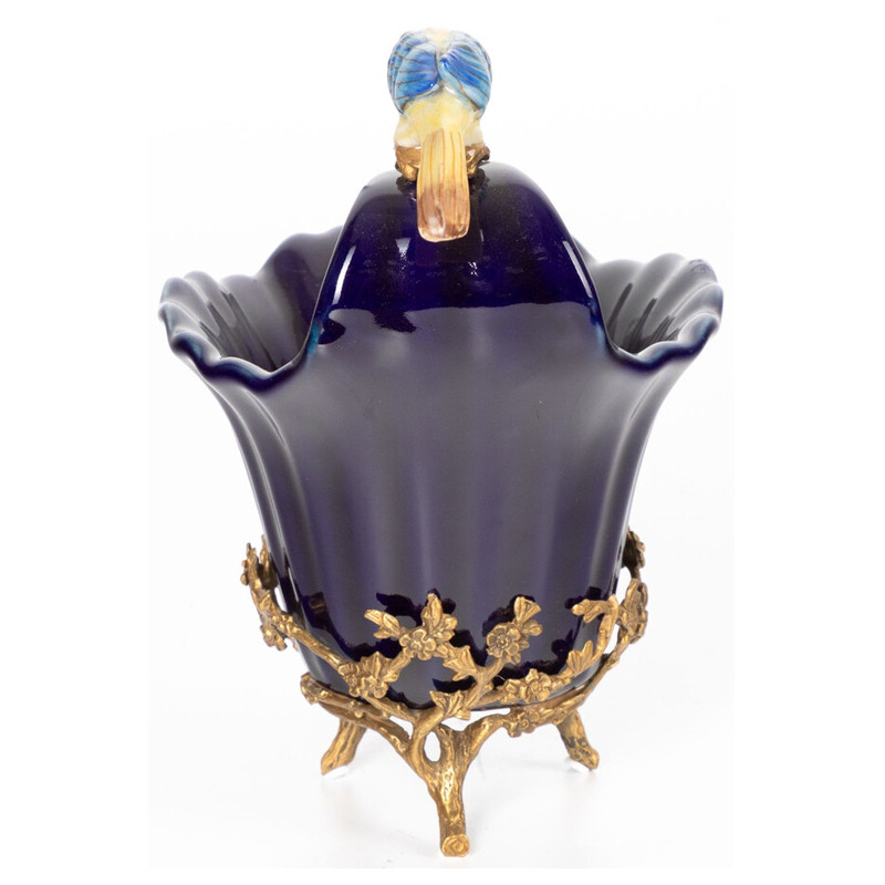 Чаша темно-синего цвета из фарфора с разноцветной птичкой Eden Garden porcelain and bronze