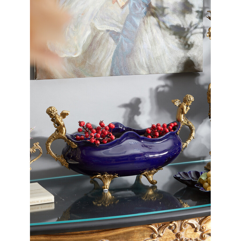 Чаша темно-синяя фарфоровая с бронзовыми ручками в виде ангелов Eden Garden
