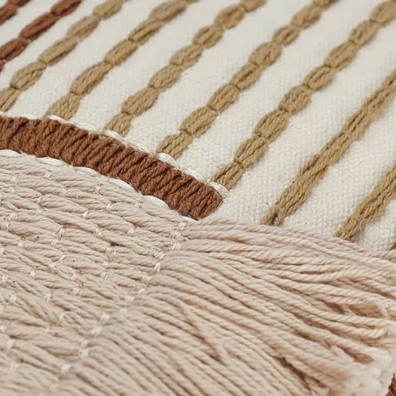 Чехол на подушку с вышивкой в виде геометрических узоров Beige Calista Rect