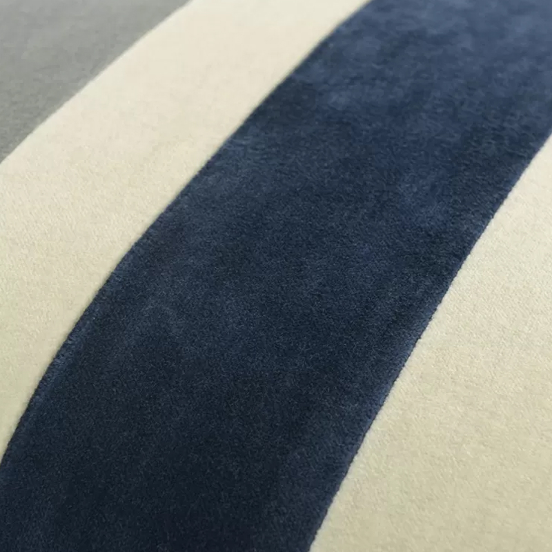 Чехол на подушку с геометрическим рисунком Elan Stripe Pillow