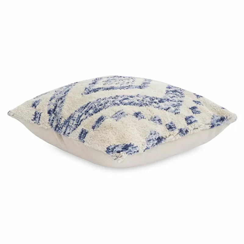Чехол на подушку с узором в этно-стиле Blue Ikat