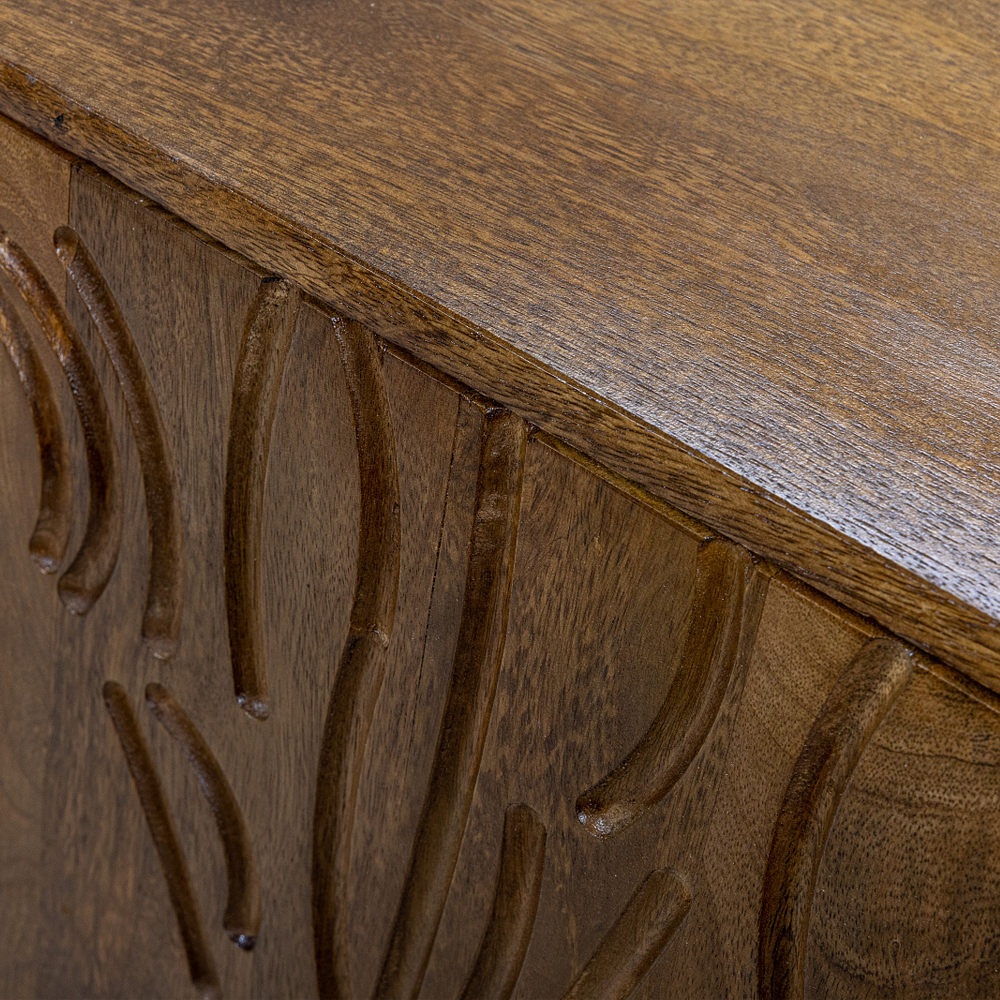 Широкая тумба с фактурным фасадом Termite