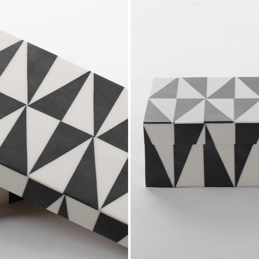 Шкатулка Black White Triangles Bone Inlay