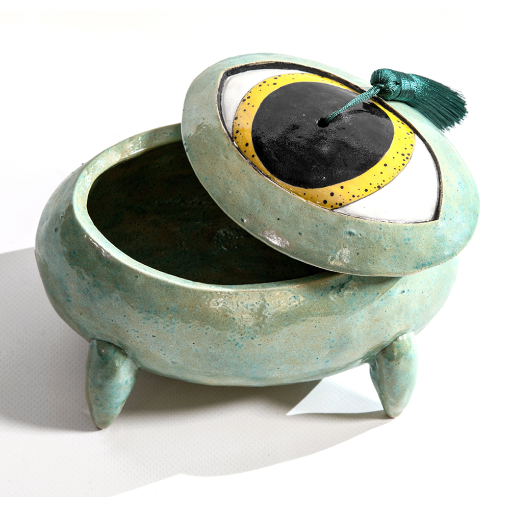 Шкатулка Взгляд с кисточкой на крышке Triadе Casket