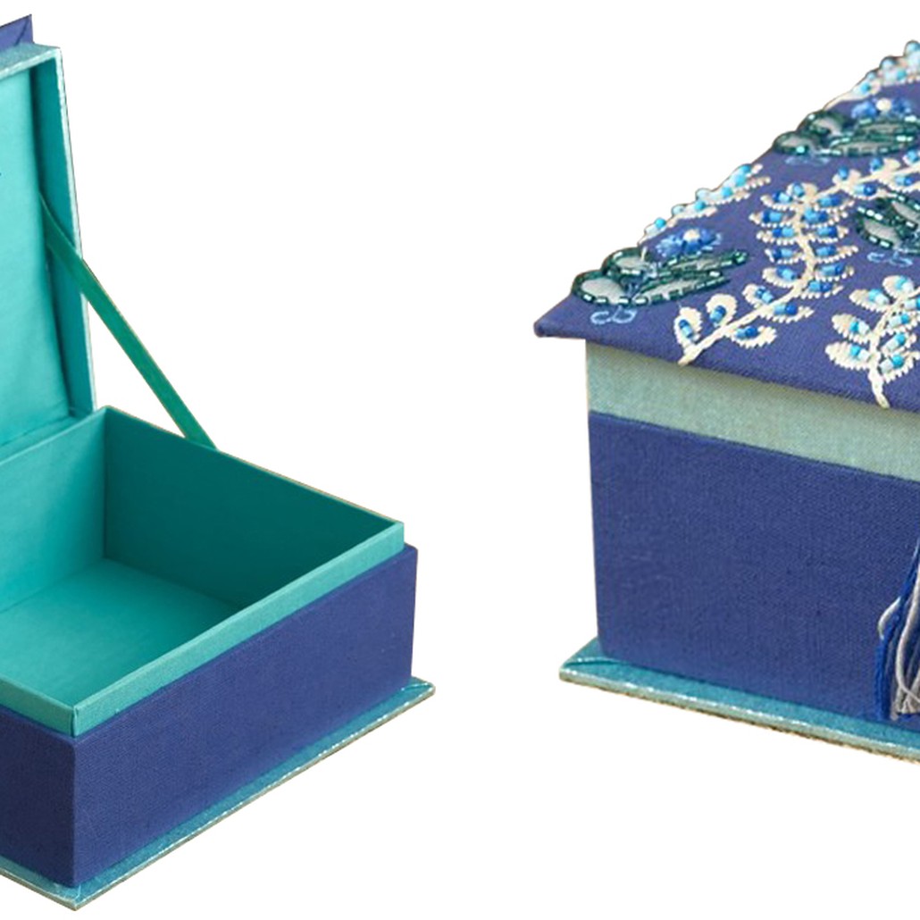 Шкатулка с вышивкой Flower Ornament Beads Embroidery Box
