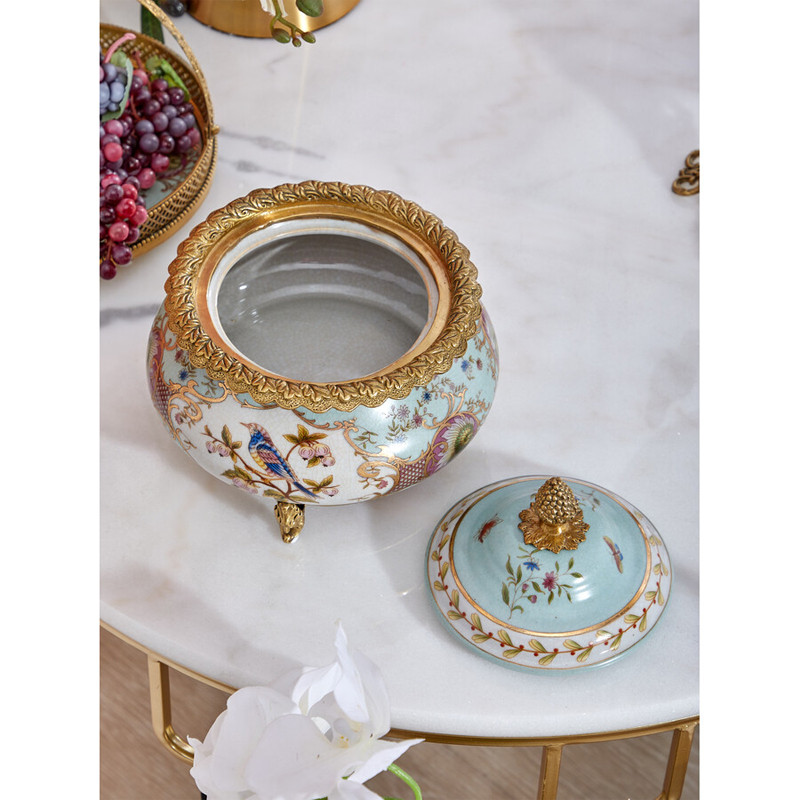 Шкатулка с крышкой из голубого фарфора с риунком птиц и цветов Blue Garden