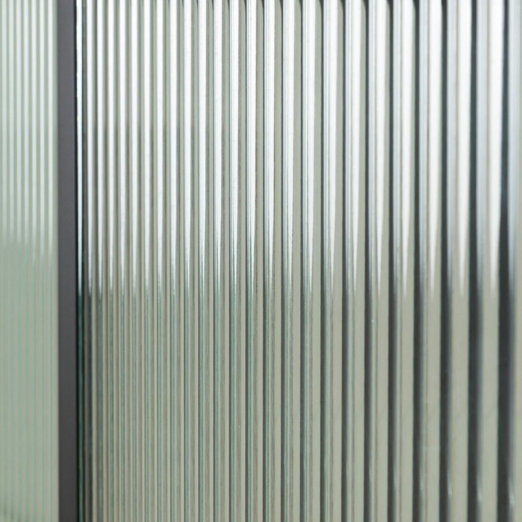 Шкаф витрина Frosted glass