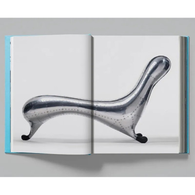 Энциклопедический том охватывает все работы Марка Ньюсона Marc Newson. Works 84-24