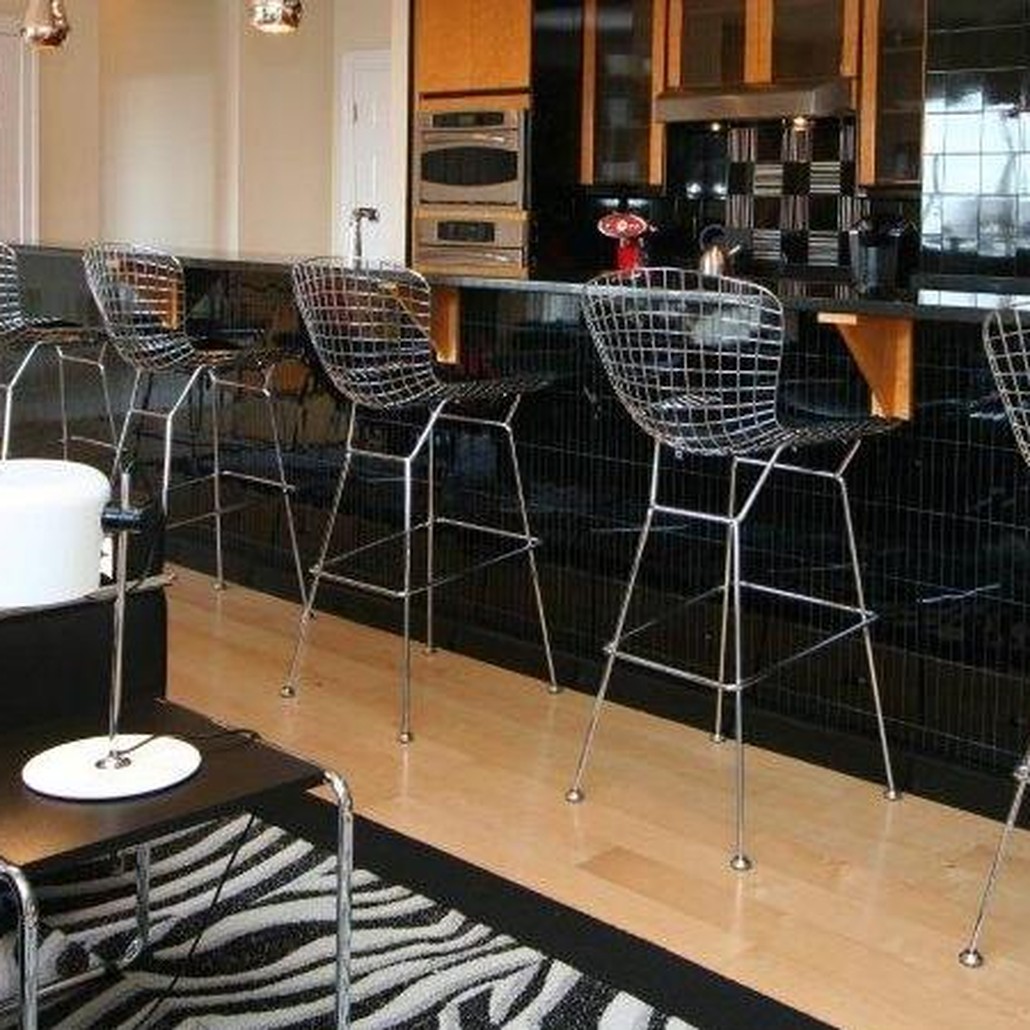 Барный стул Bertoia Barstool