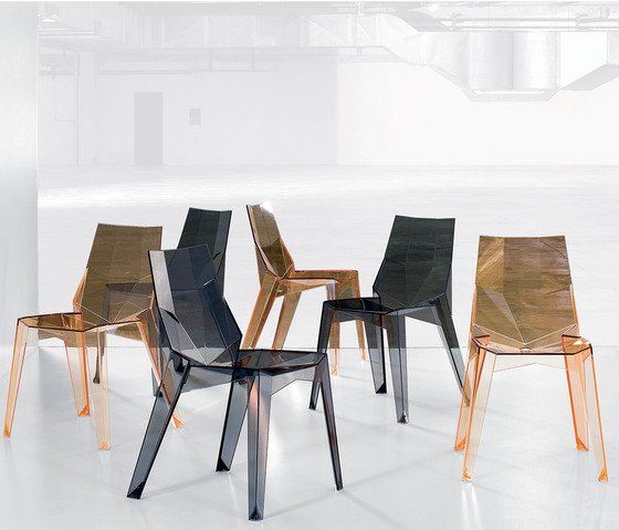 Стул Poly Karim Rashid