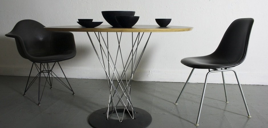 Стол Noguchi Cyclone