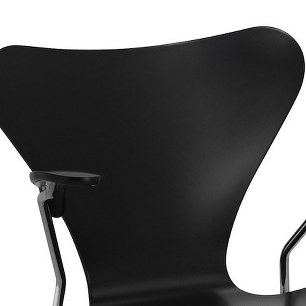 Стул Series 7 Chair