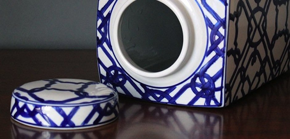 Фарфоровый сосуд Цзиндэчжэнь Jar