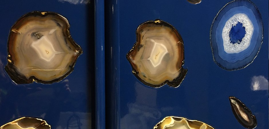 Patrick Naggar Gem Cabinet шкаф украшенный агатами