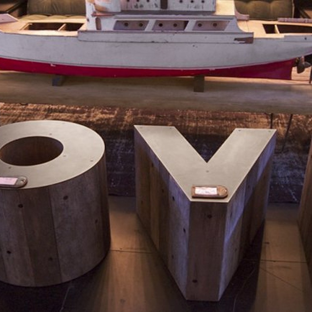 Столик Wooden Alphabet H Side Table