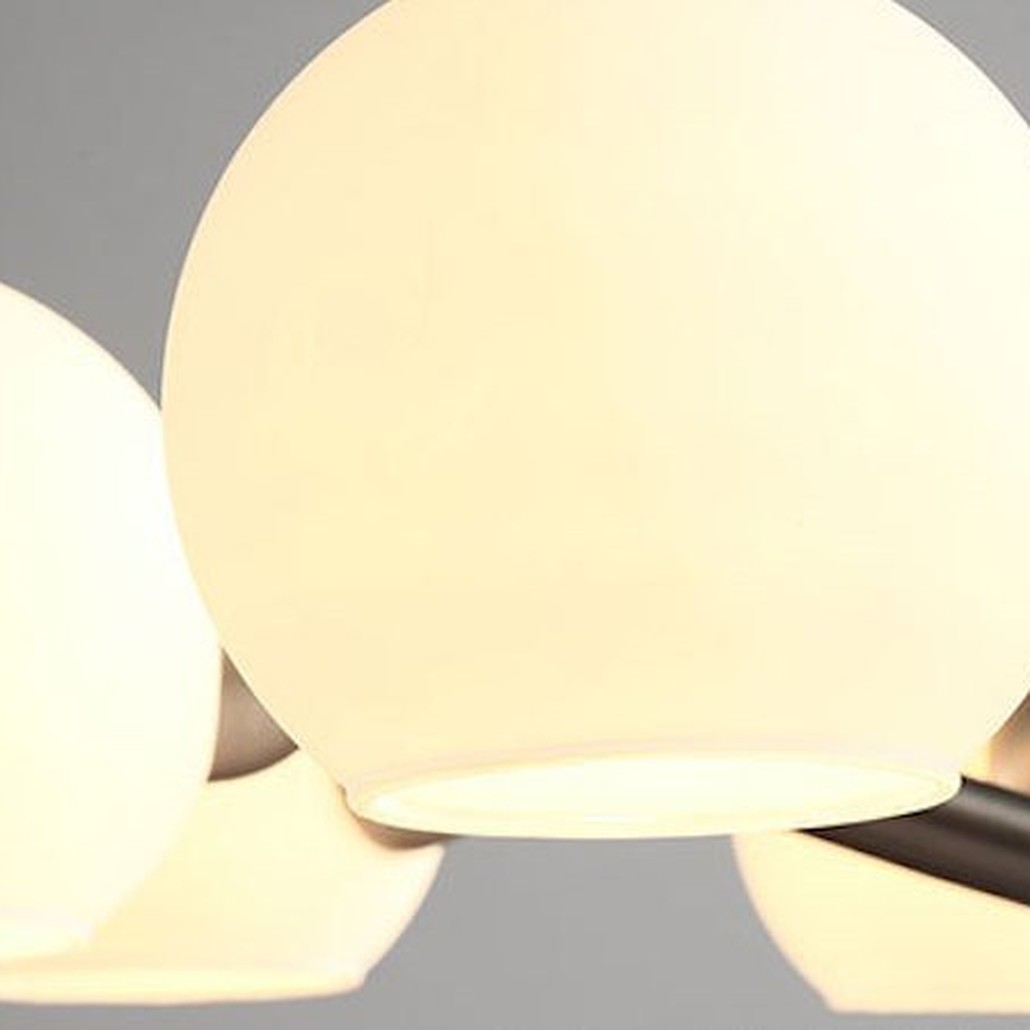 Люстра Thalia chandelier White glass