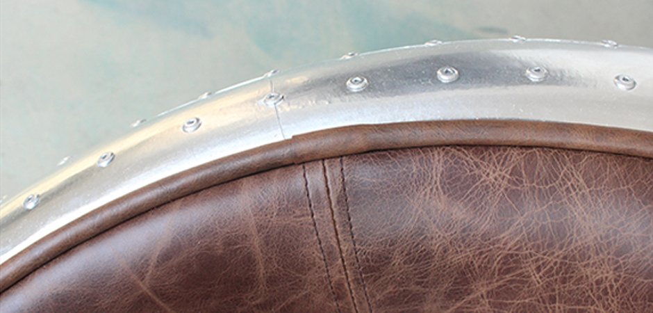 Диван Canape Egg Aviator sofa