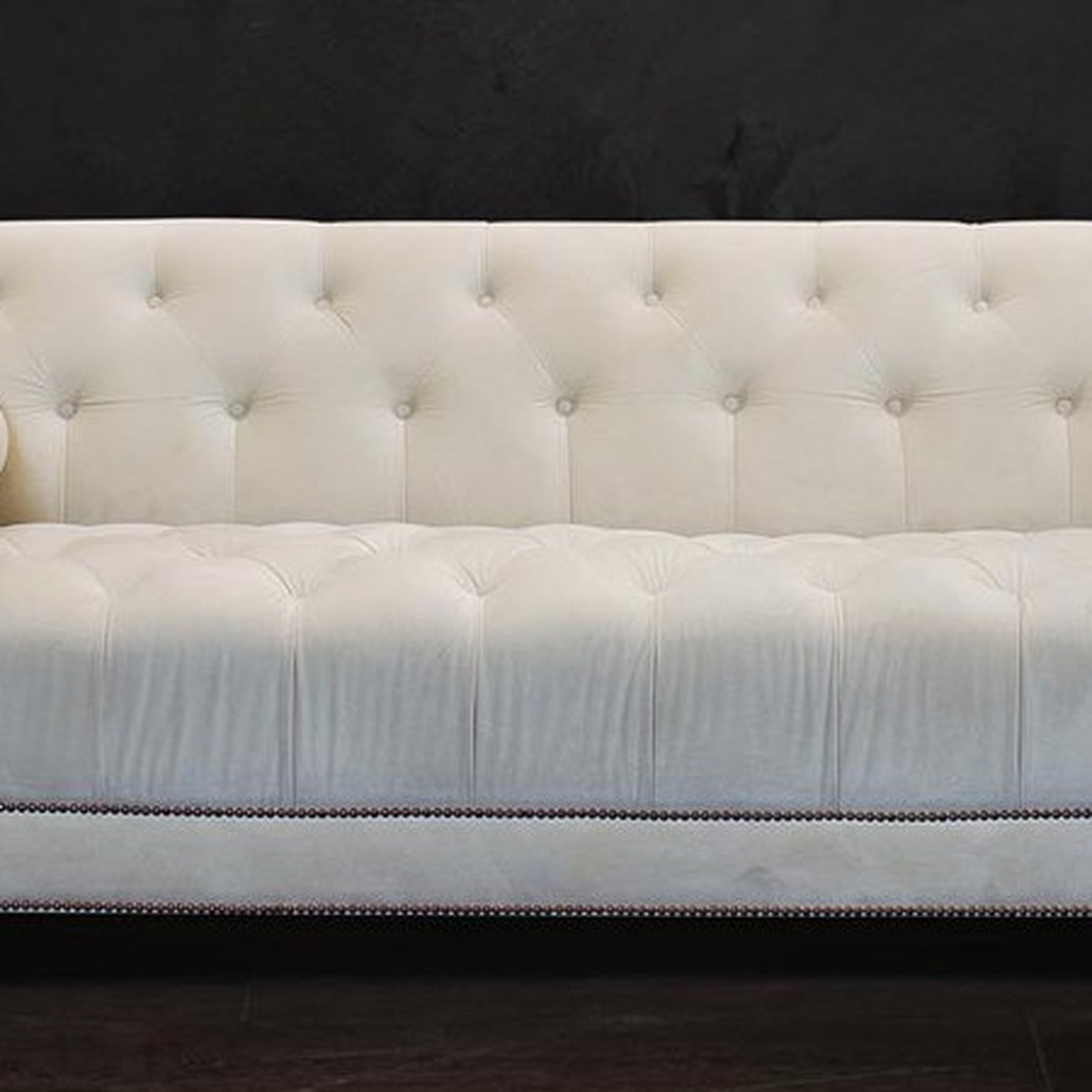 Диван Modern Velvet Tuxedo Sofa