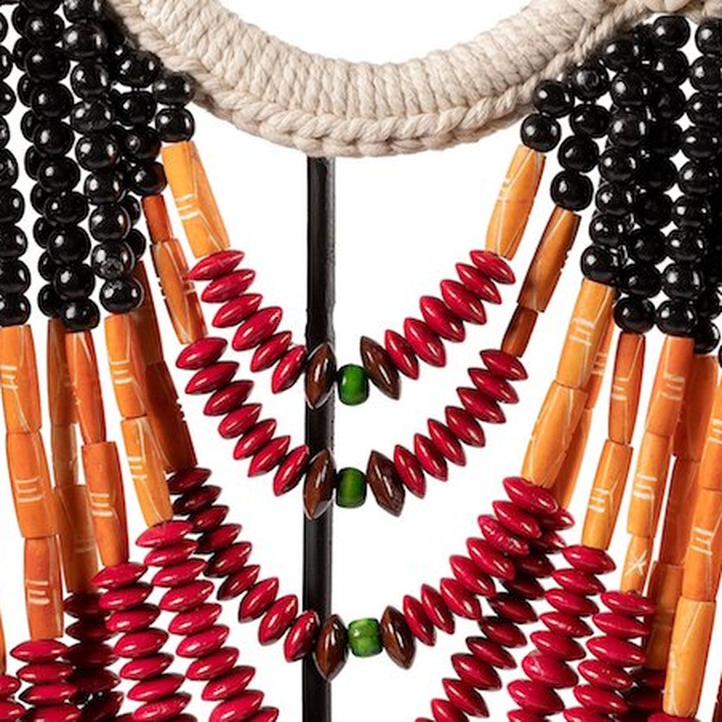 Африканское Ожерелье на подставке NECKLACE BLACK ORANGE RED ON STAND