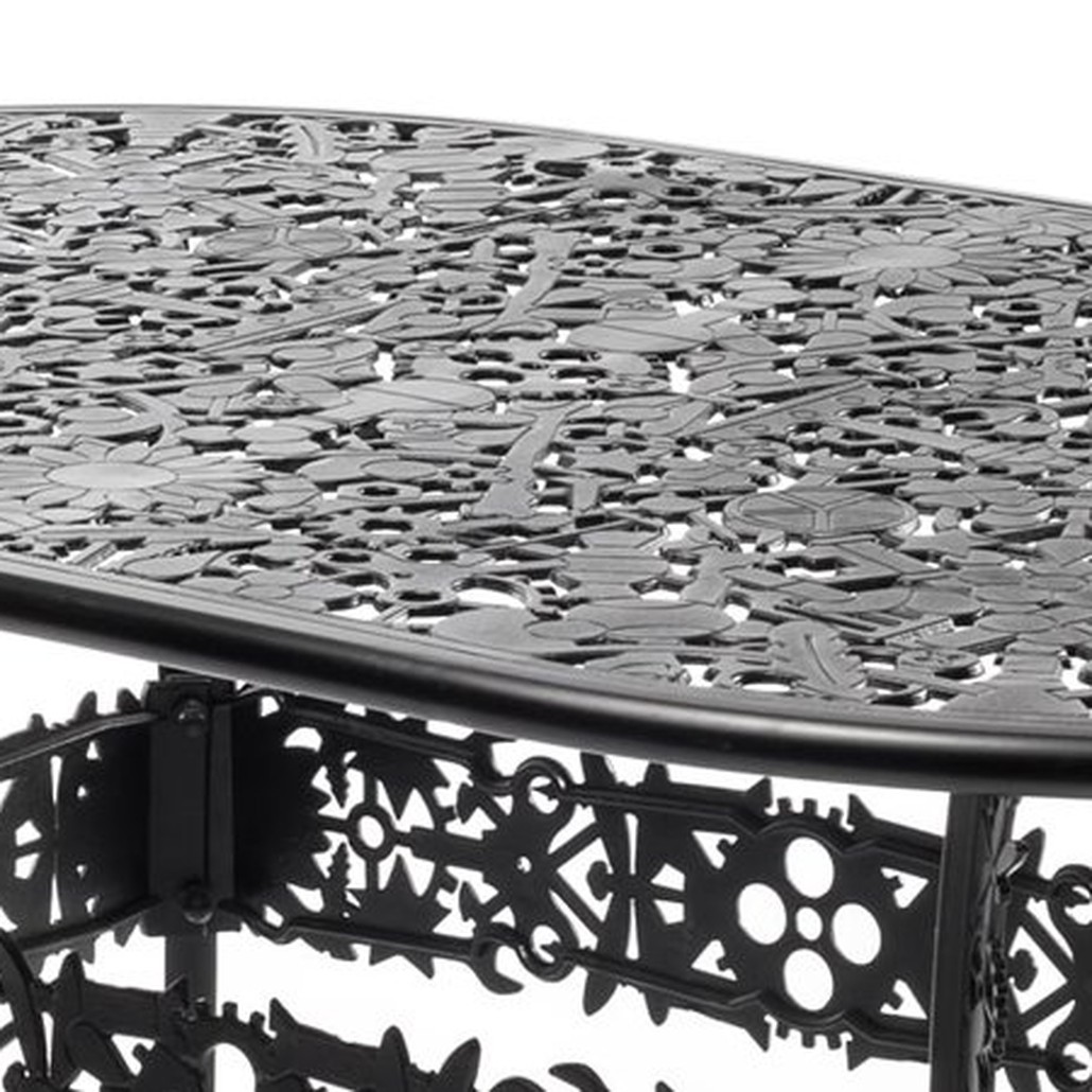 Обеденный стол Industry Collection ALUMINIUM OVAL TABLE – BLACK