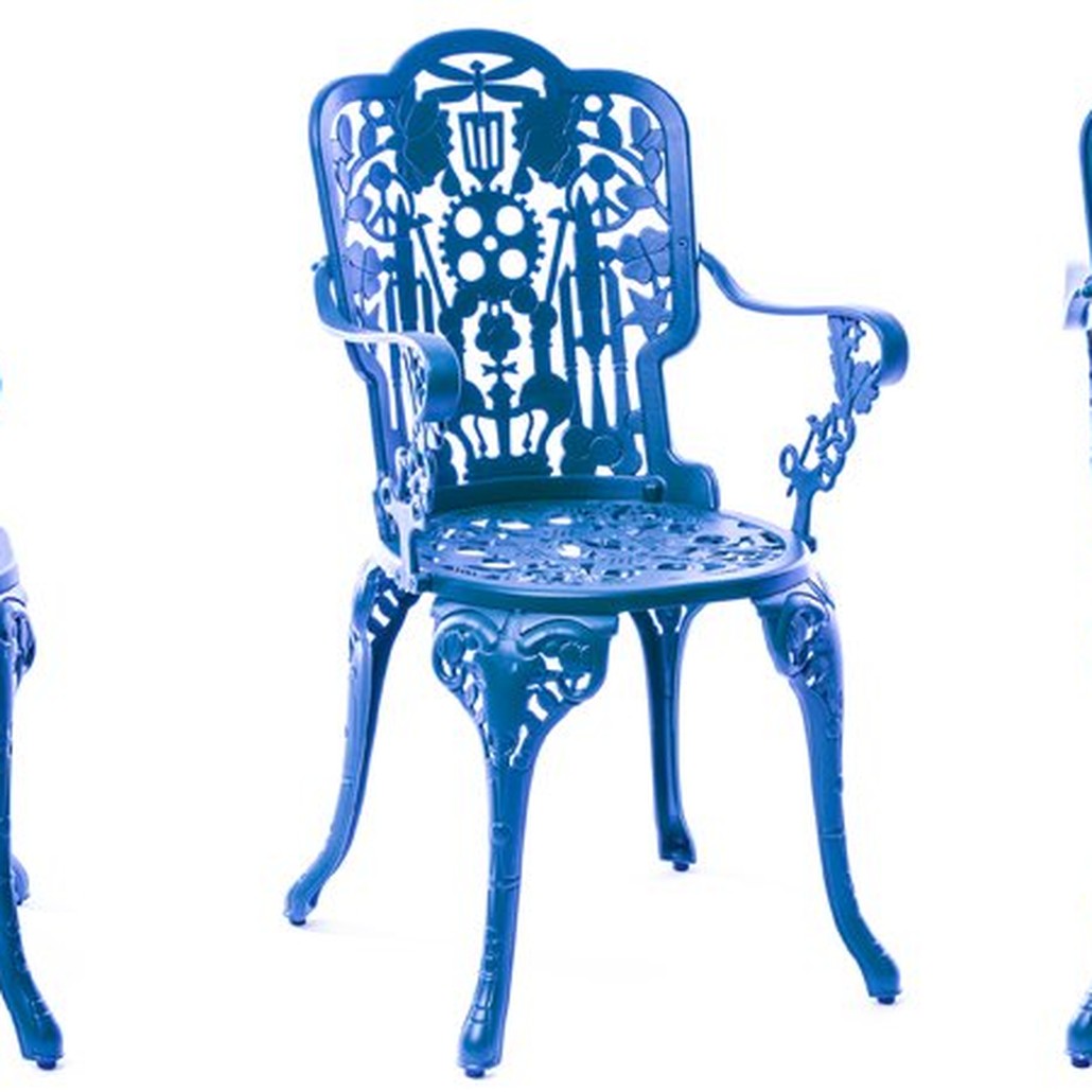 Стул Seletti Industry Collection ALUMINIUM ARMCHAIR – SKY BLUE