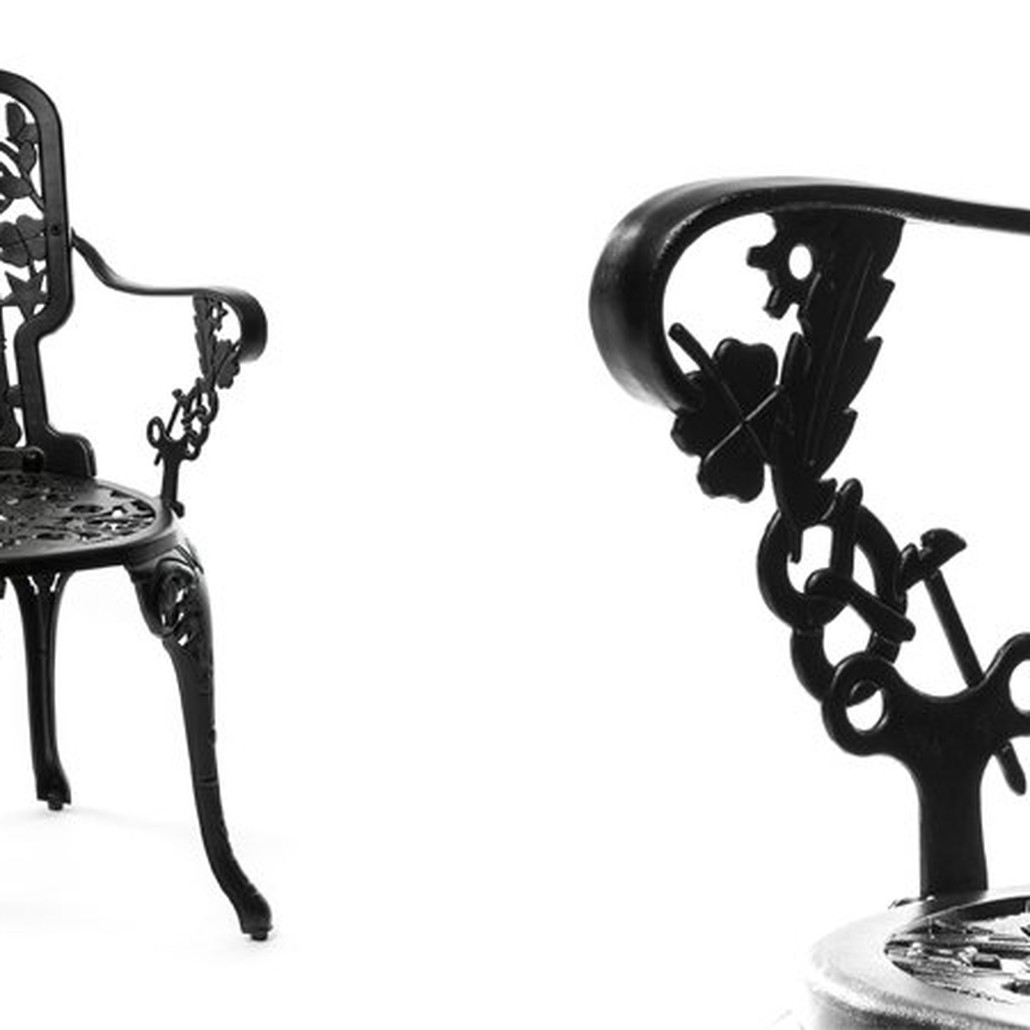 Стул Seletti Industry Collection ALUMINIUM ARMCHAIR – BLACK