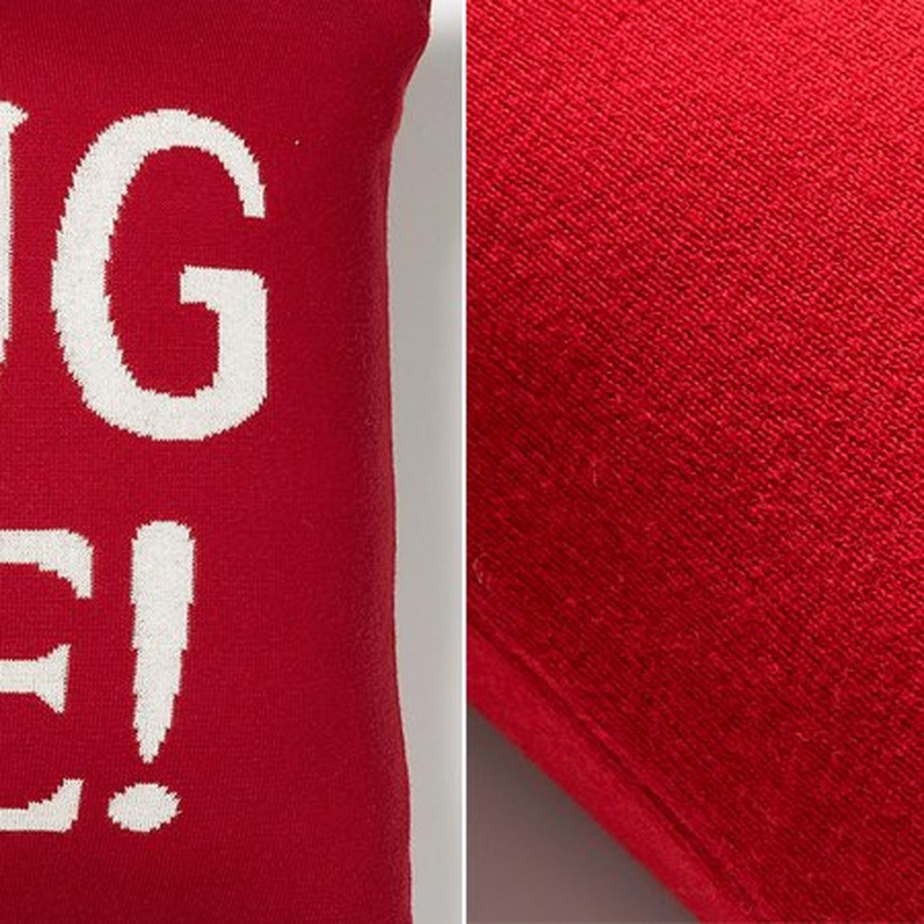 Декоративная подушка Hug me RED