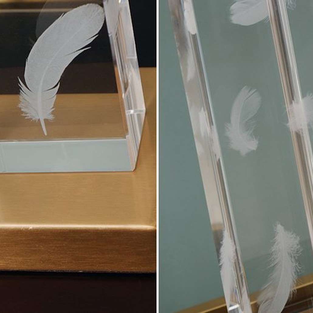 Настольная лампа Frozen Feathers