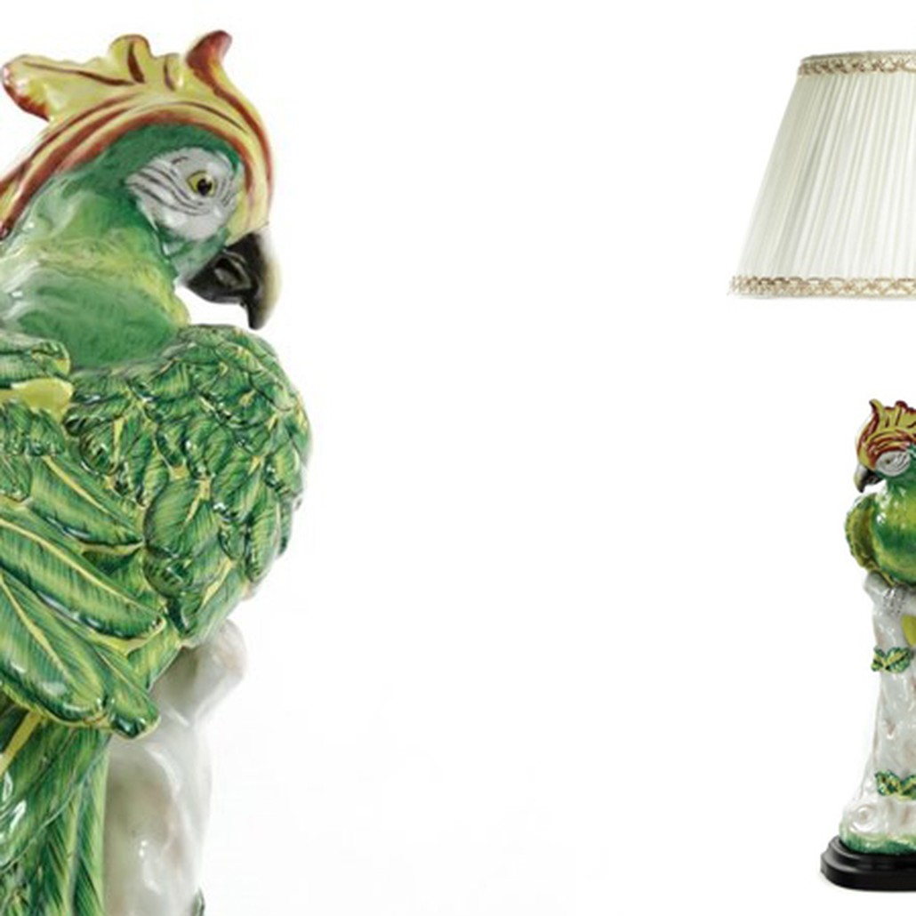 Настольная лампа Green Parrot Lamp