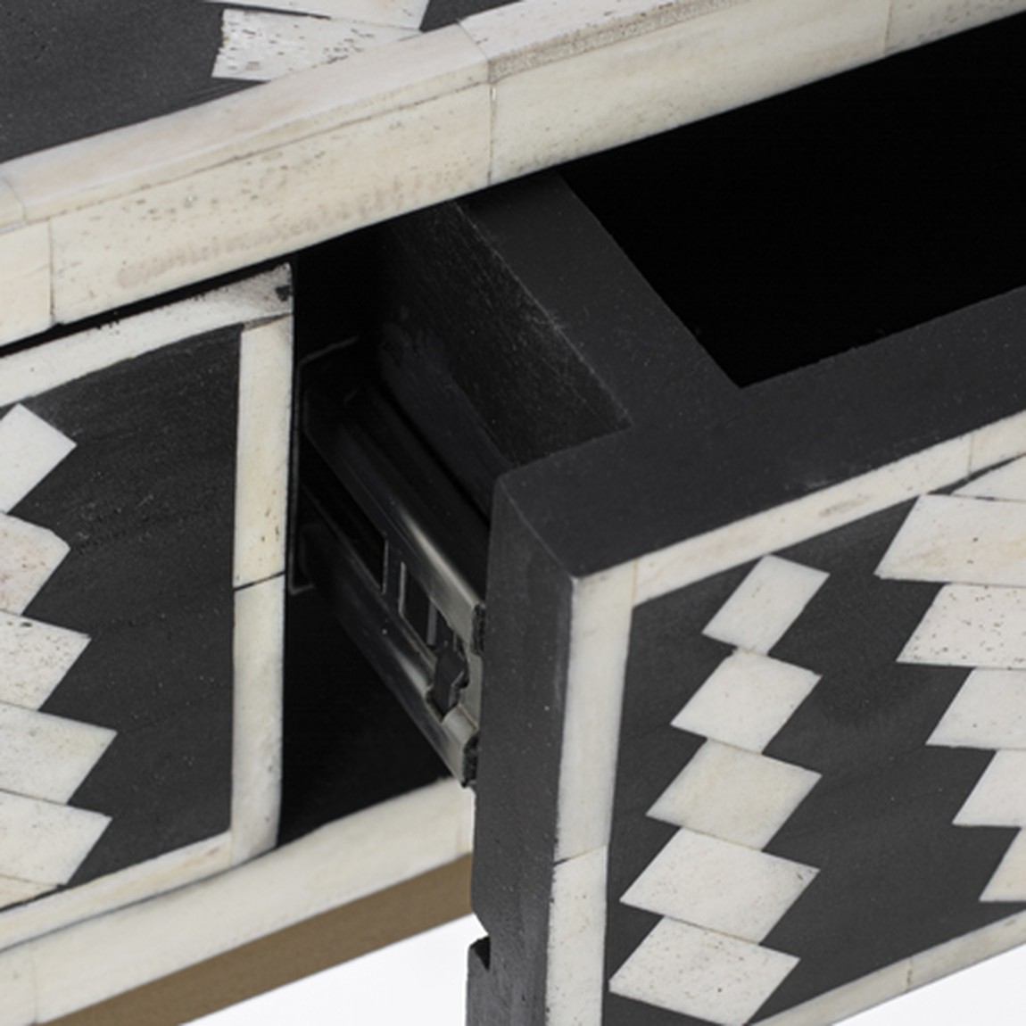 Консоль Mandika Bone Inlay Console
