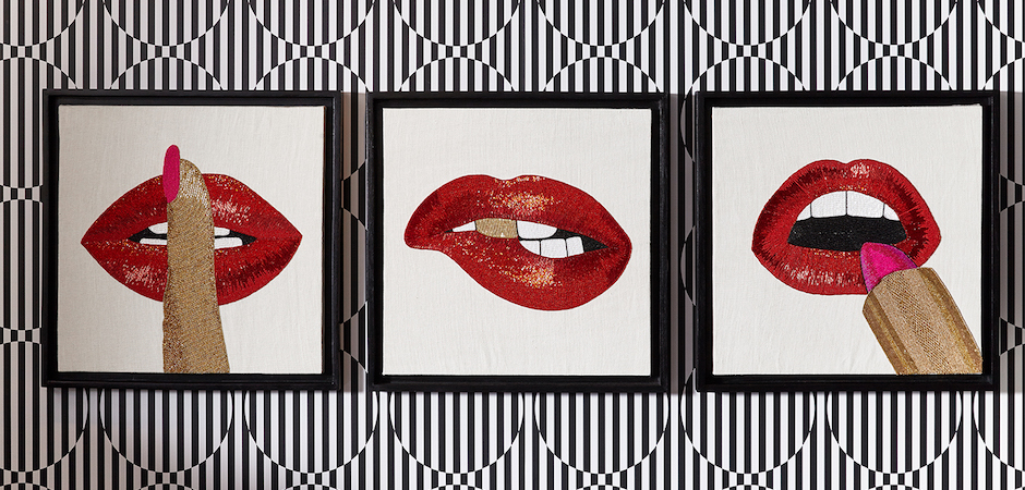 Панно LIPSTICK BEADED WALL ART