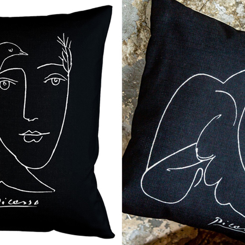 Декоративная подушка White Silhouette Dove Pillow
