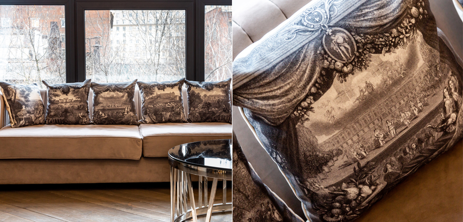 Декоративная подушка Louvre Palace Pillow