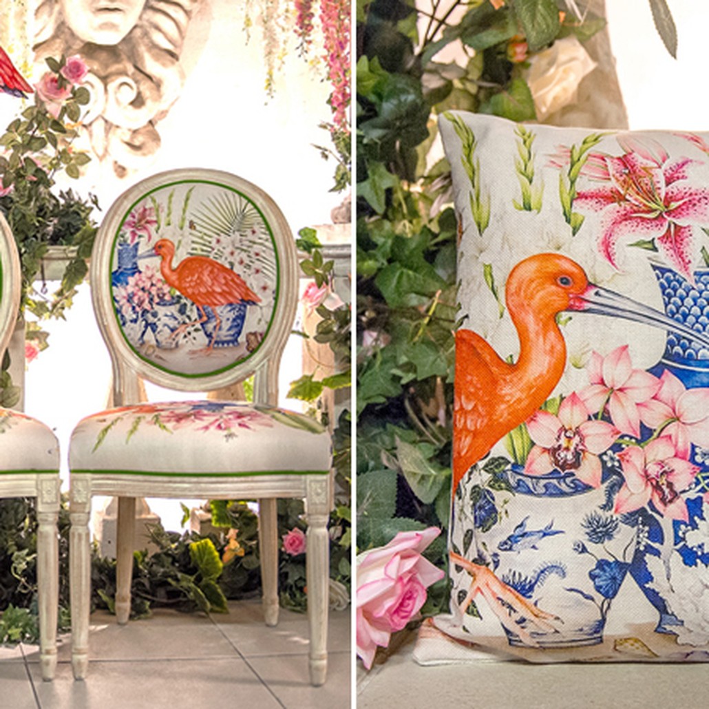 Декоративная подушка Flowers and Scarlet Ibis Pillow