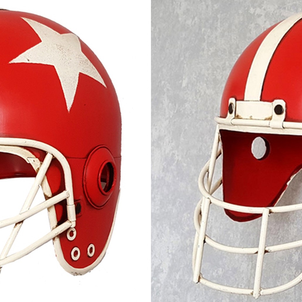 Аксессуар на стену Helmet with Star Red