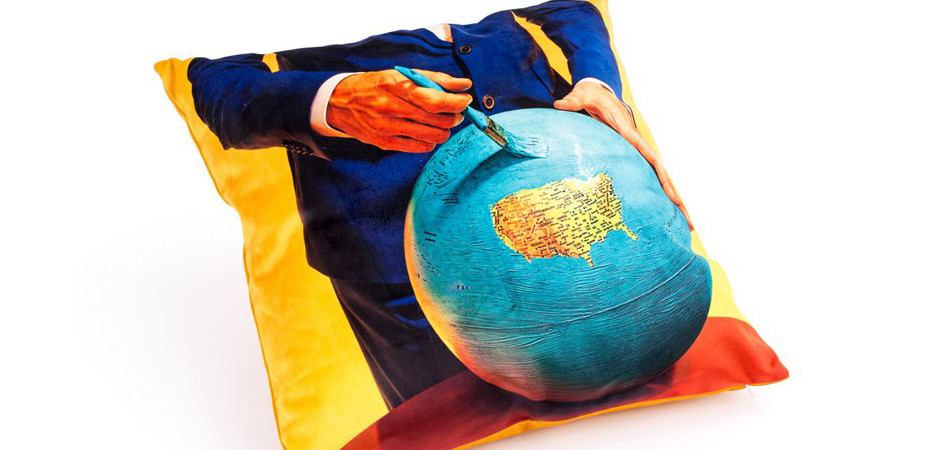 Подушка Seletti Cushion Globe Design Toiletpaper