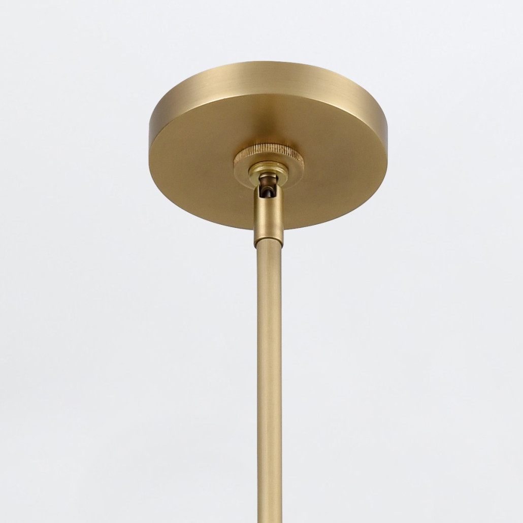 Подвесной светильник линейный латунного цвета в кожаном коричневом чехле и декоративными ремешками Alora