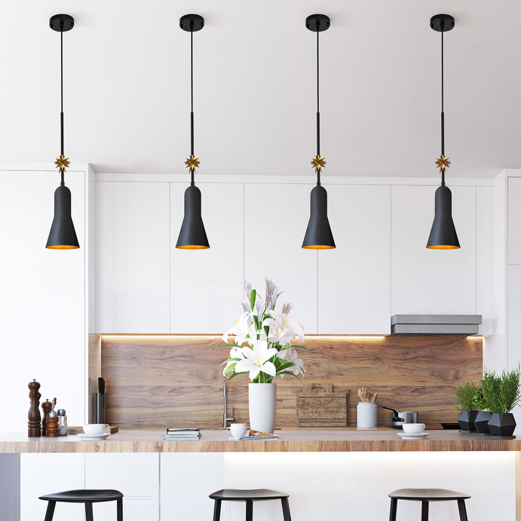 Подвесной светильник с конусным плафоном и декоративной звездой 57 см Elstead Lighting
