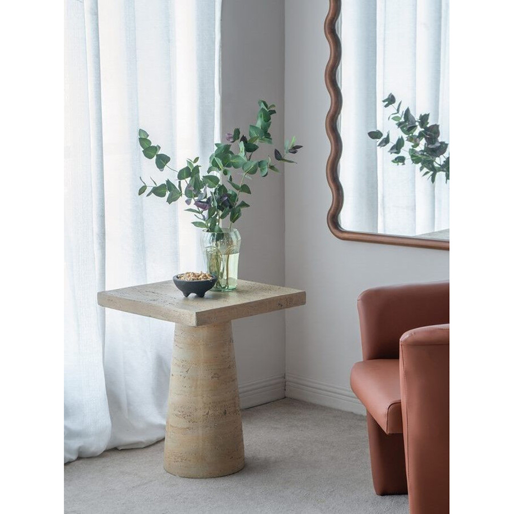 Столик приставной с квадратной столешницей Textured Cream Table