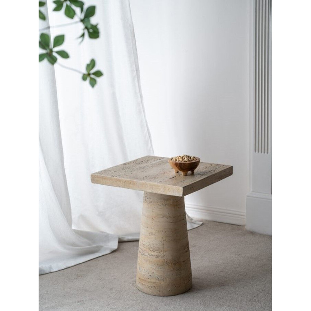 Столик приставной с квадратной столешницей Textured Cream Table