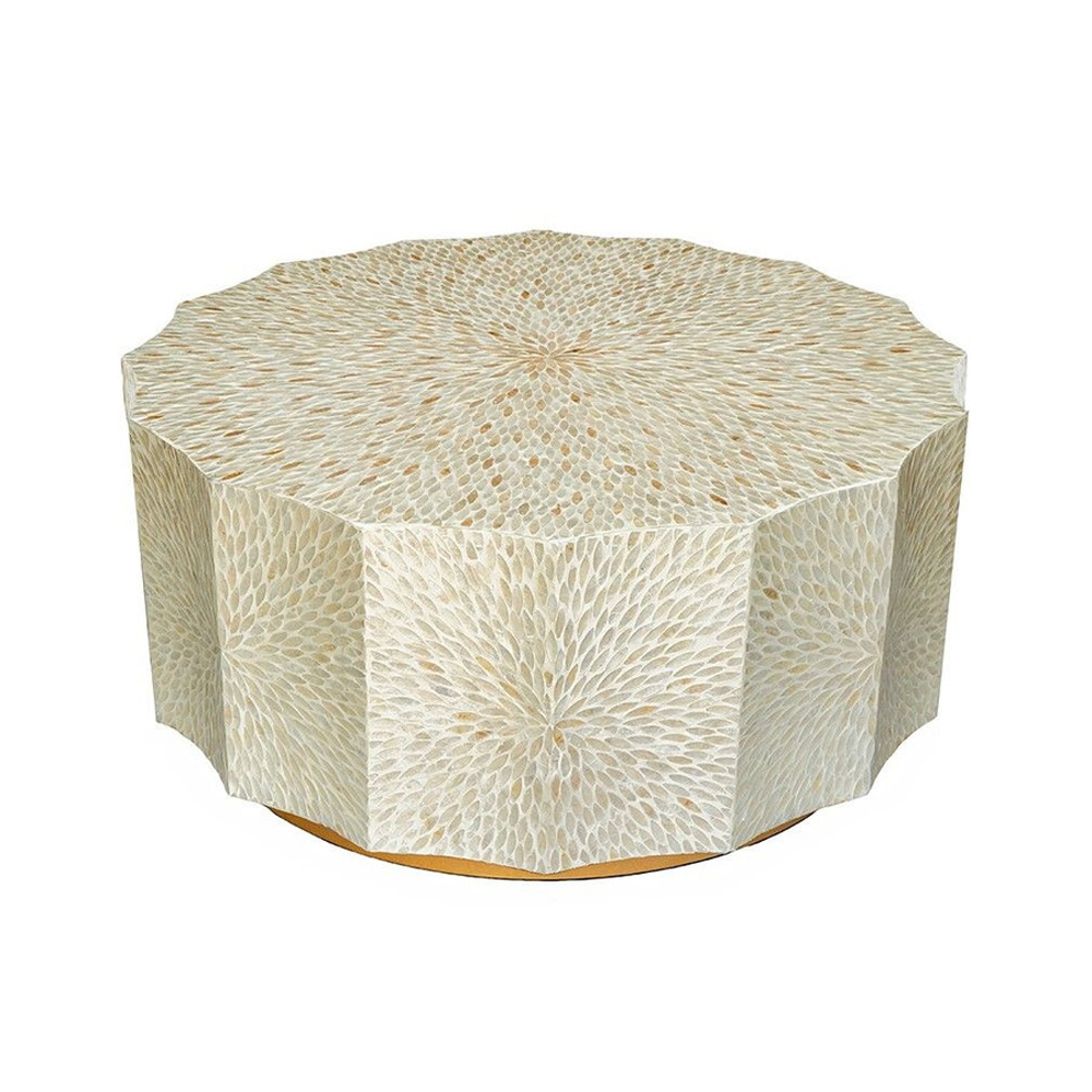 Стол кофейный с отделкой раковинами устриц Coastal Charm