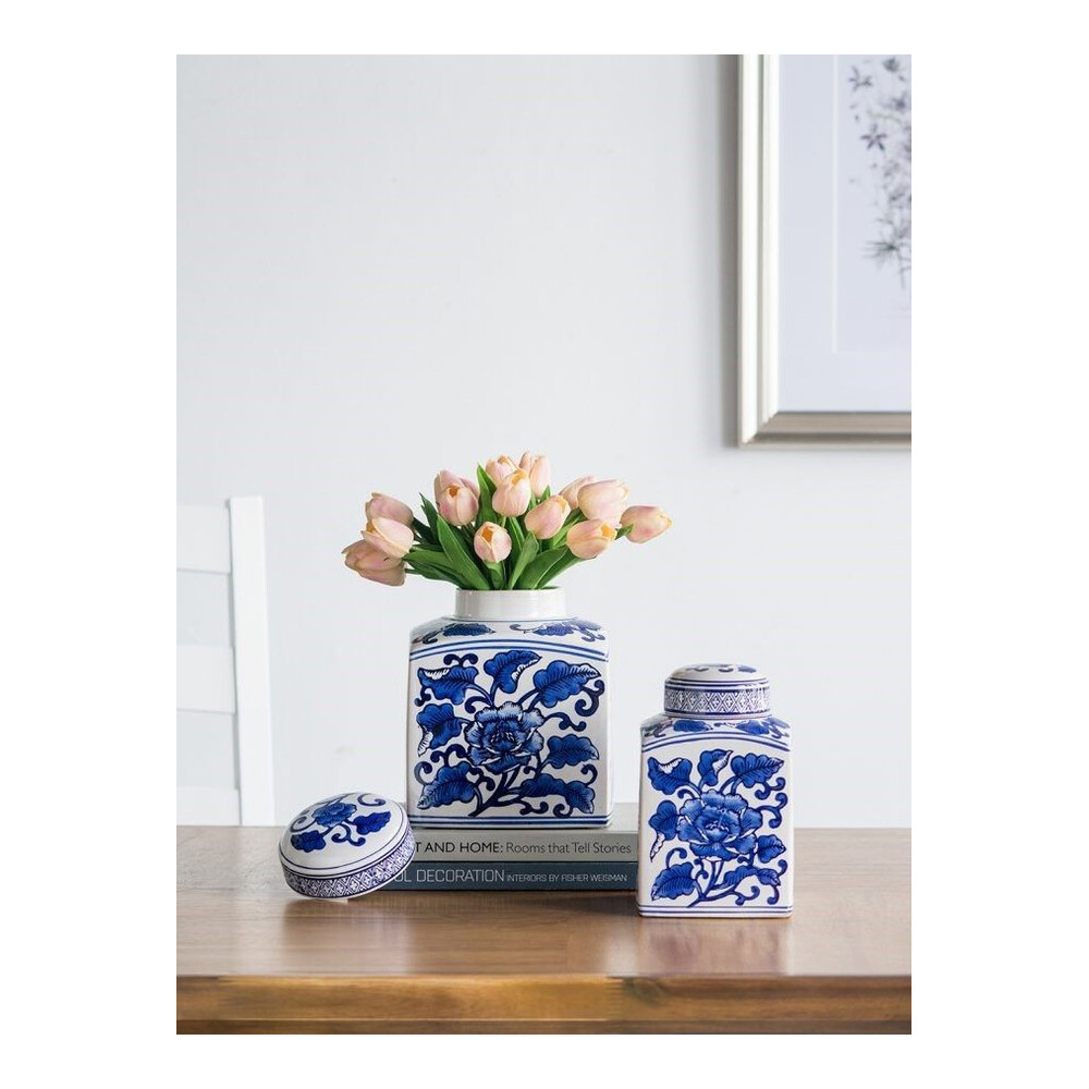 Ваза с крышкой в китайском стиле Oriental Blue & White Ornament Vases