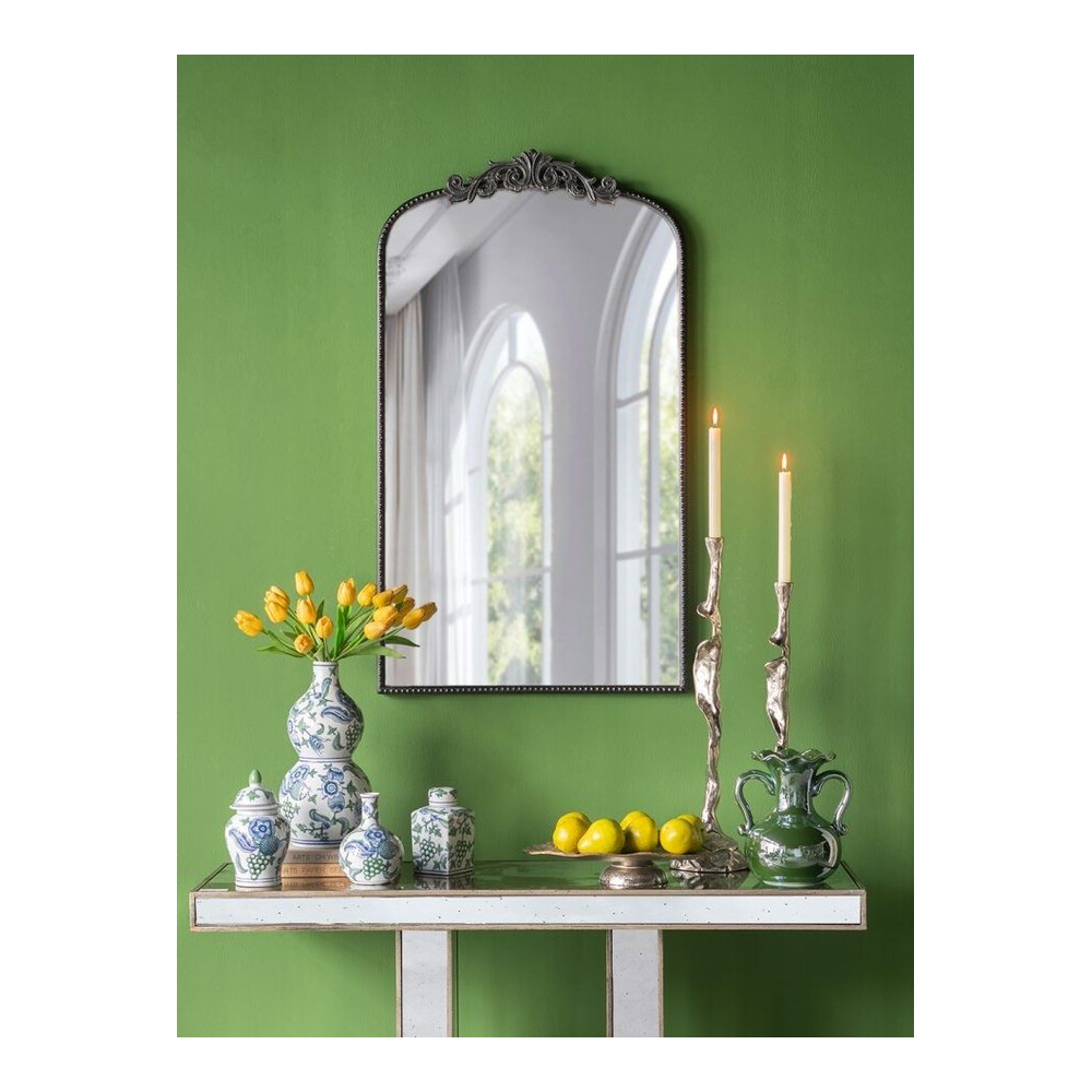 Ваза фигурная с сине-зелеными узорами распустившихся цветов Blossoming Spring